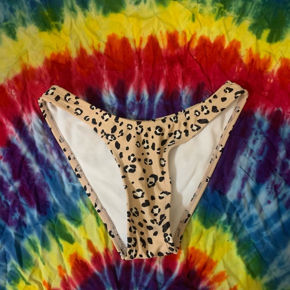 Xhilaration Leopard Print Bandeau Off The Shoulder Lace Up Bikini Top & Bottoms - Picture 6 of 6